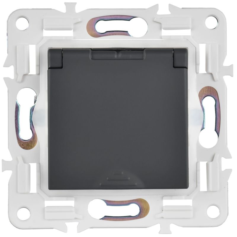 SKANDY Розетка 1-местная с заземлением с защитными шторками и крышкой 16А IP44 SK-R11G графит IEK