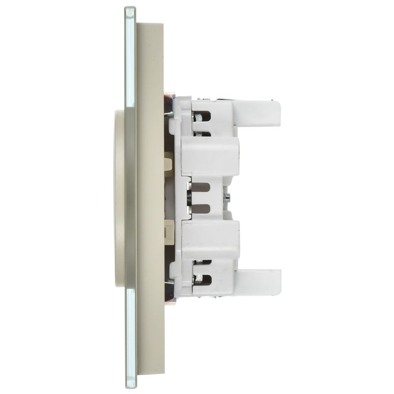 SKANDY Розетка 2-местная без заземления без защитных шторок для плоской вилки 10А SK-R03B стекло бежевый IEK