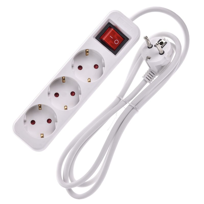 UMA Удлинитель У03 3 места 2P+PE 1,5м 3х1мм2 10А белый IEK