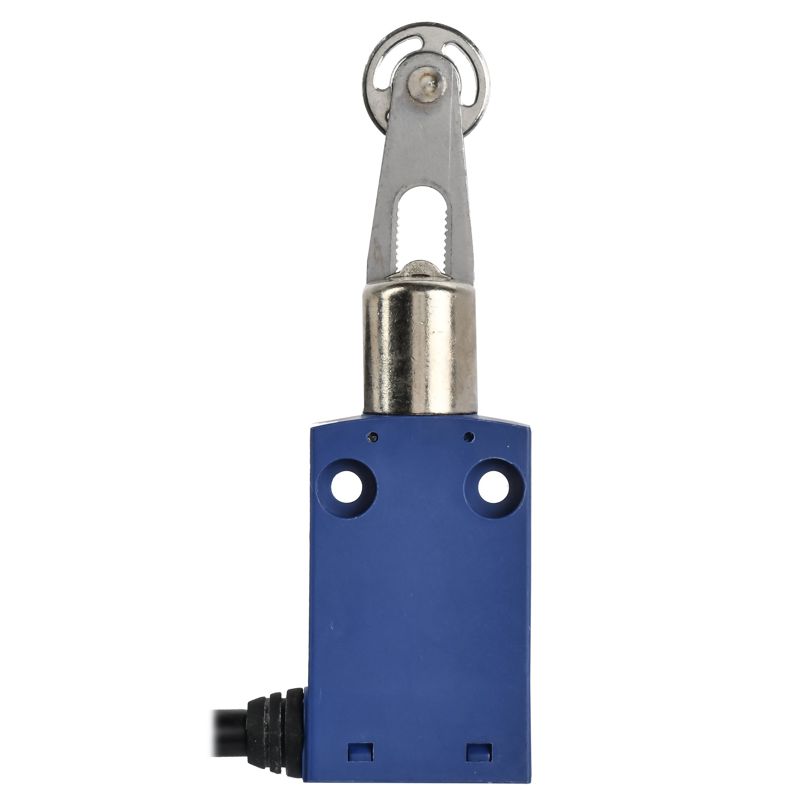 Выключатель концевой C6N-109 регулируемый рычаг с металлическим роликом IP67 IEK