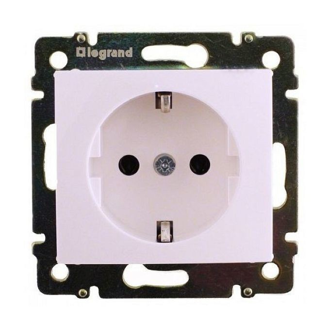 VALENA DIY Набор 6 розеток 1-местных с заземлением без защитных шторок 16А белый