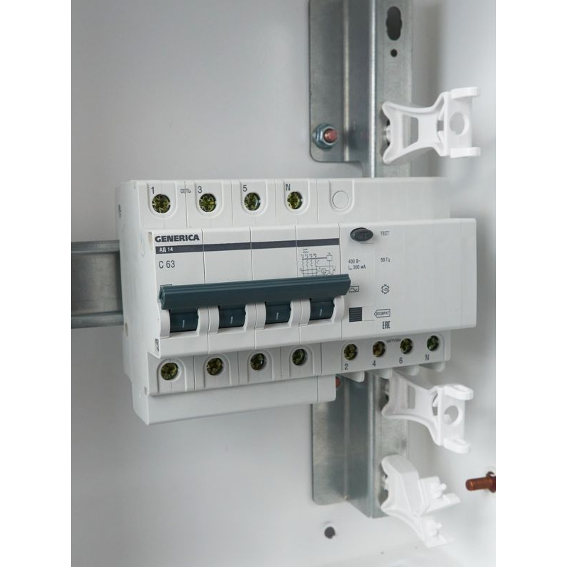Дифференциальный автоматический выключатель АД14 4Р 63А 300мА GENERICA