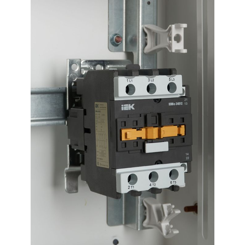 Контактор КМИе-34012 40А 230В/АС3 1NO;1NC GENERICA
