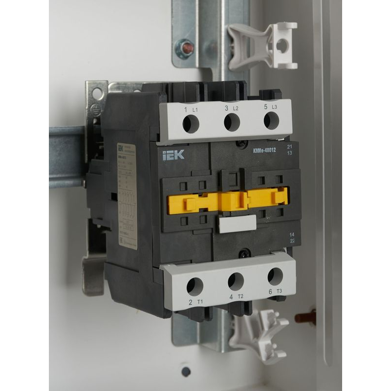 Контактор КМИе-48012 80А 110В/АС3 1NO;1NC GENERICA