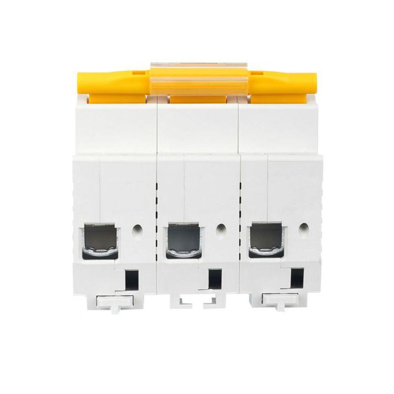 KARAT Автоматический выключатель ВА47-100 3P C 63А 10кА IEK