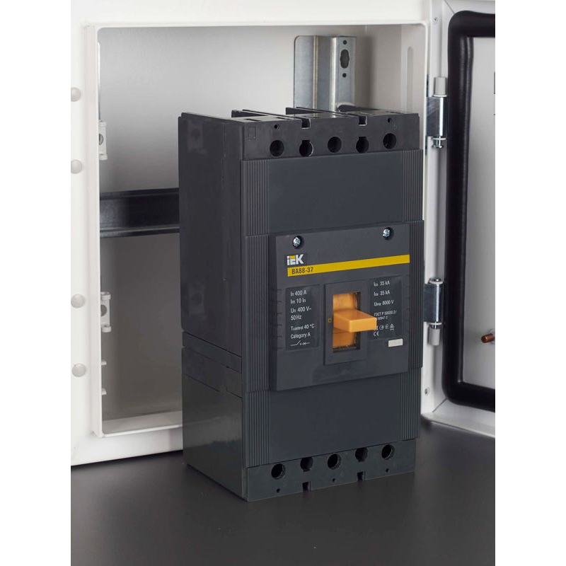 Выключатель автоматический ВА88-37 3Р 400А 35кА IEK