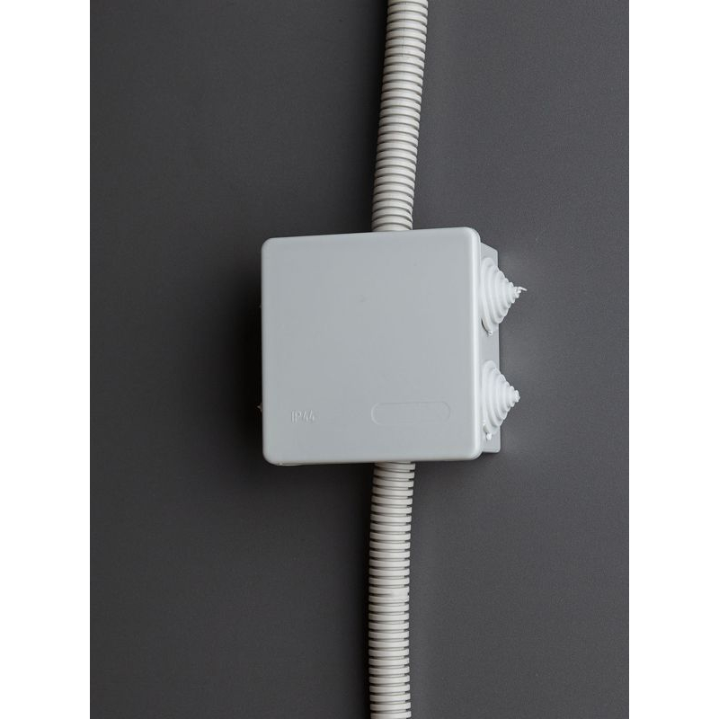 Коробка распаячная КМ41235 для открытой проводки безгалогенная (HF) 85х85х40мм IP44 6 гермовводов серая IEK