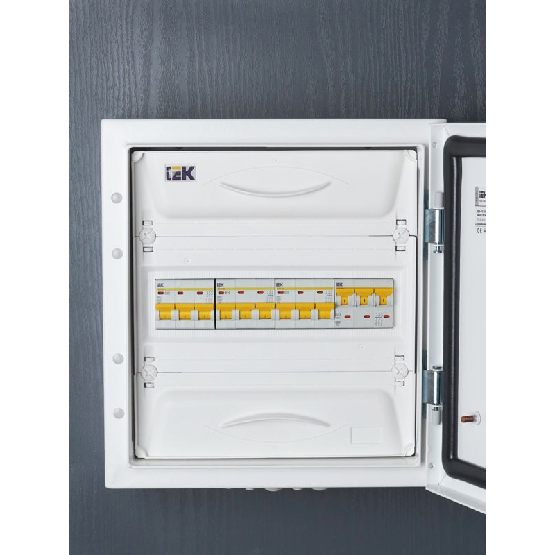 KARAT Автоматический выключатель ВА47-29 3P D 25А 4,5кА IEK