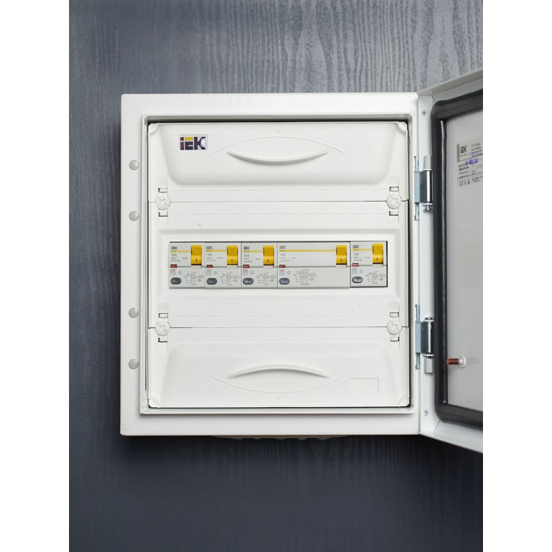 Выключатель дифференциальный (УЗО) ВД1-63 4Р 40А 300мА IEK