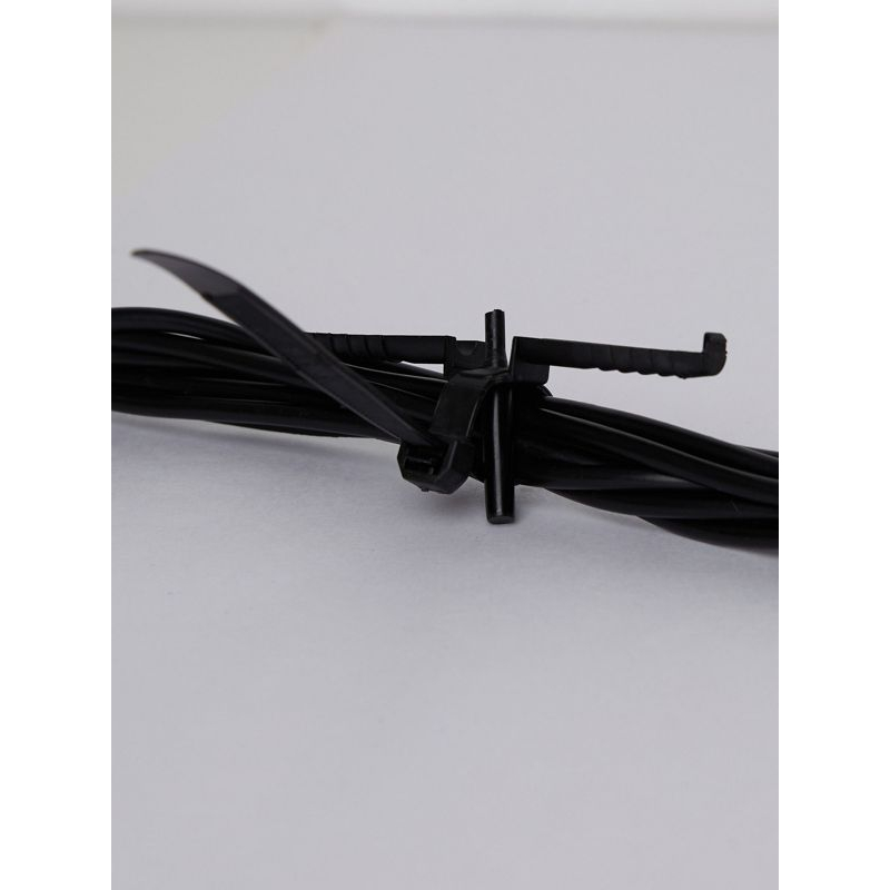 Хомут дюбельный ХД 7х150 черн (50шт/упак) IEK