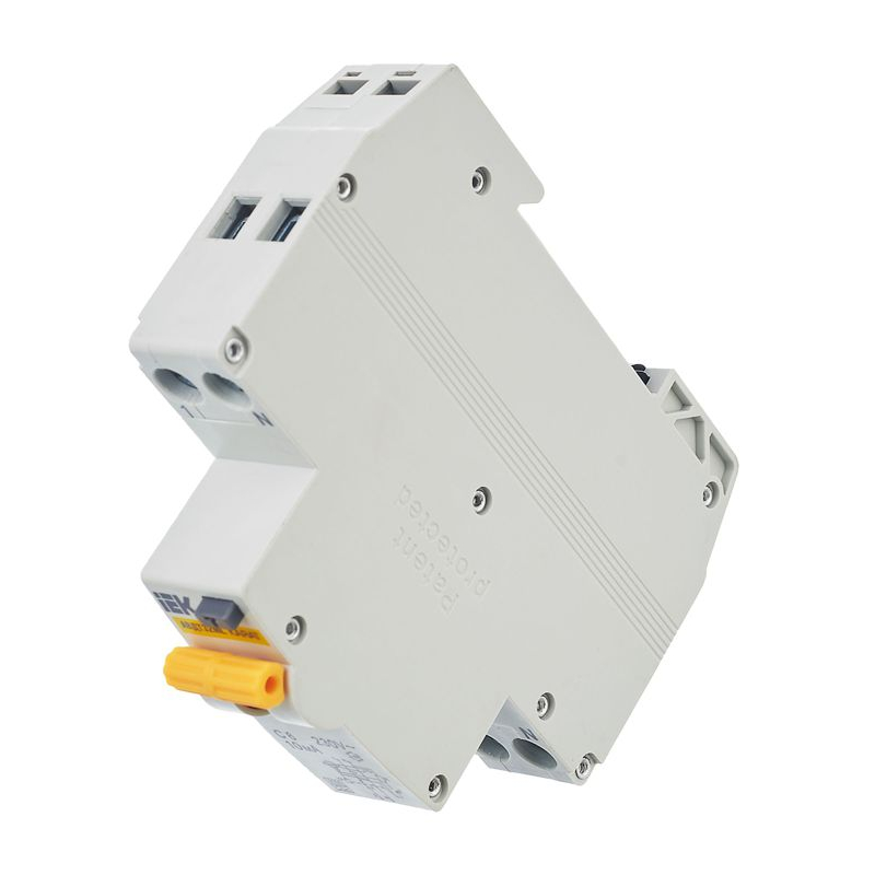 Выключатель автоматический дифференциального тока АВДТ32ML тип A С6 10мА KARAT IEK