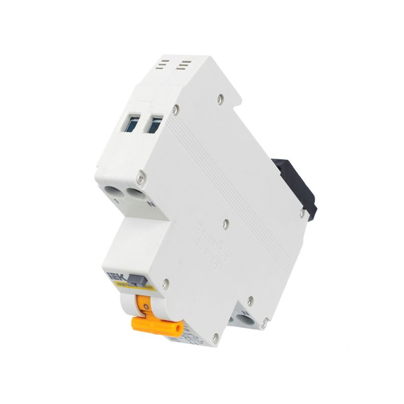 Выключатель автоматический дифференциального тока АВДТ32МL C20 30мА KARAT IEK