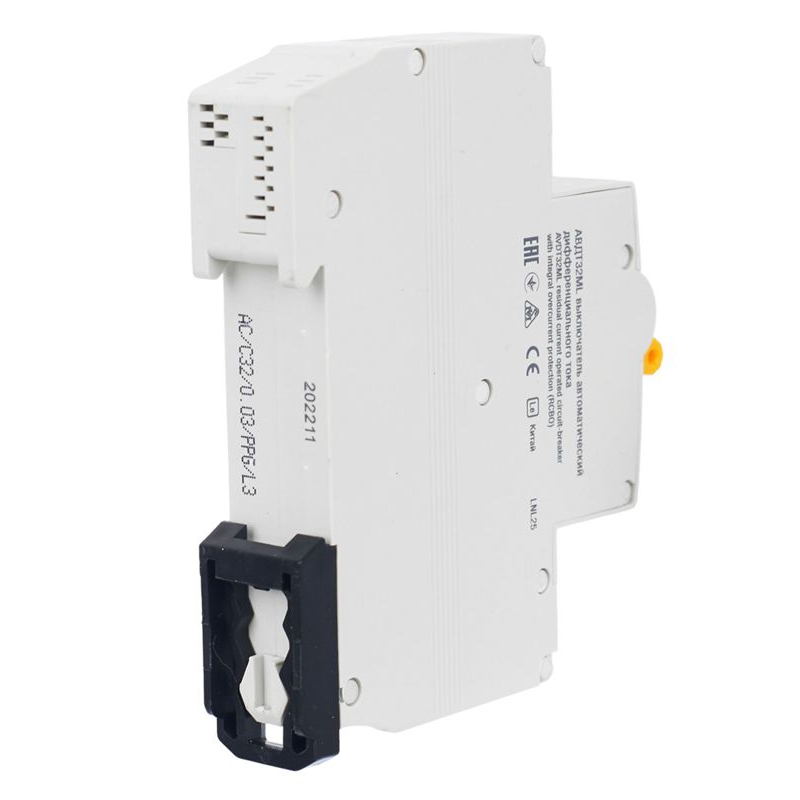 Выключатель автоматический дифференциального тока АВДТ32МL C32 30мА KARAT IEK