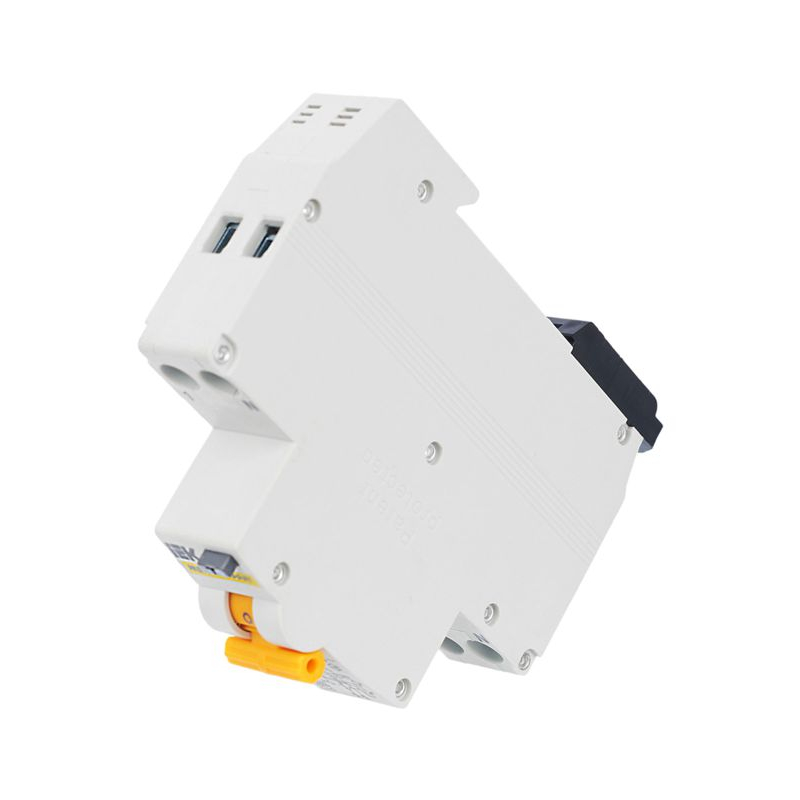 Выключатель автоматический дифференциального тока АВДТ32МL C32 30мА KARAT IEK