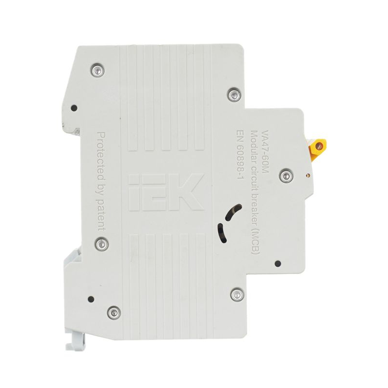 KARAT Автоматический выключатель ВА47-60M 4P C 25А 6кА IEK