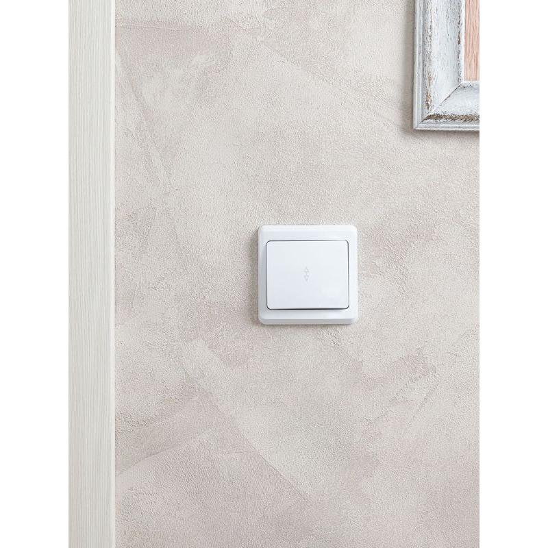 VEGA Выключатель 1-клавишный проходной 10А ВСп10-1-0-ВБ белый GENERICA