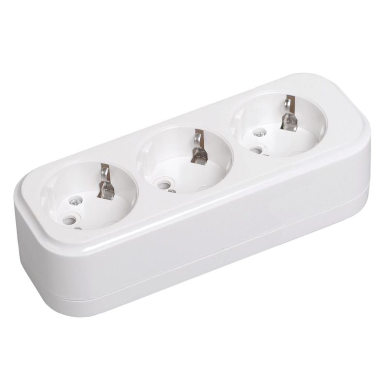 Розетка переносная разборная с заземлением К03 3 места CLASSIC IEK