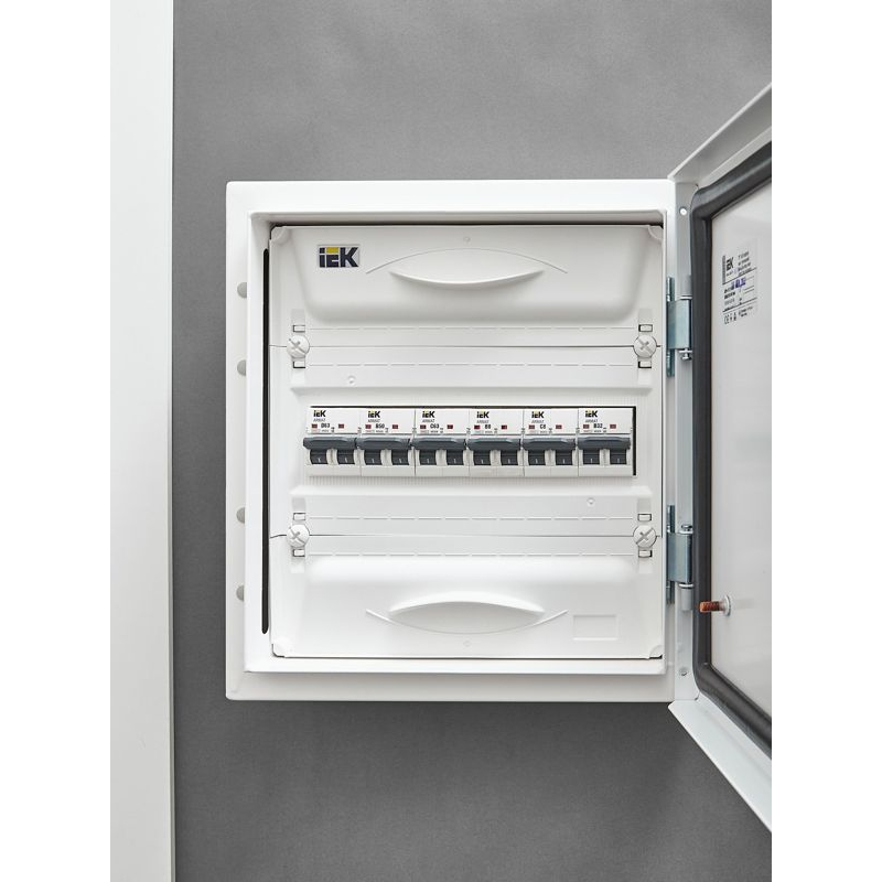 ARMAT Автоматический выключатель M06N 2P C 63А IEK