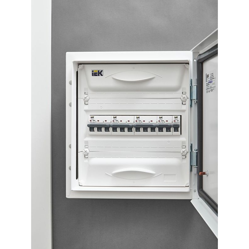 ARMAT Автоматический выключатель M06N 3P B 25А IEK