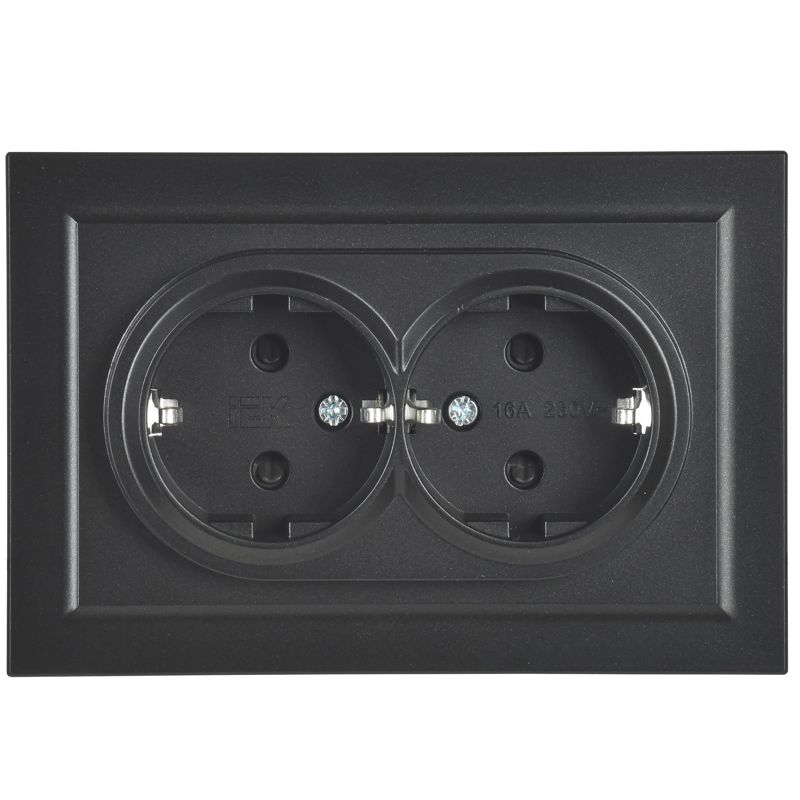 BRITE Розетка 2-местная с заземлением с защитными шторками 16А в сборе РСш12-3-БрЧ черный IEK