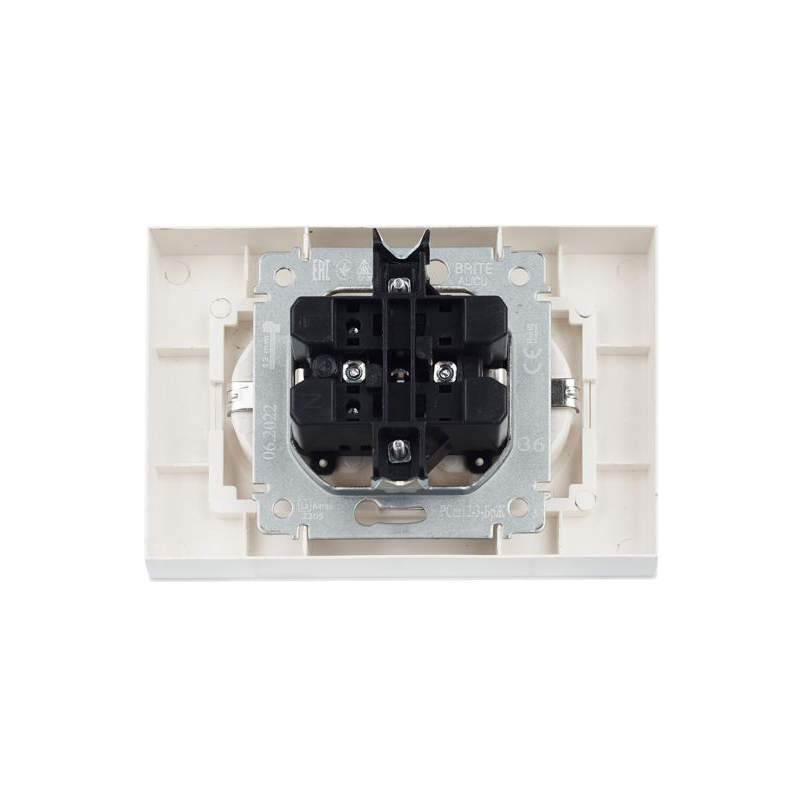 BRITE Розетка 2-местная с заземлением с защитными шторками 16А в сборе РСш12-3-БрЖ жемчуг IEK