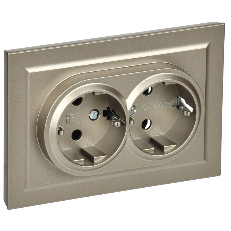BRITE Розетка 2-местная с заземлением без защитных шторок 16А в сборе РС12-3-БрШ шампань IEK