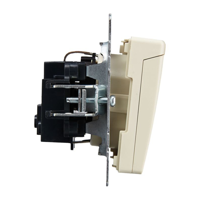 BRITE Розетка 1-местная с заземлением с защитными шторками и крышкой 16А IP20 РСбш10-3-БрКр бежевый IEK