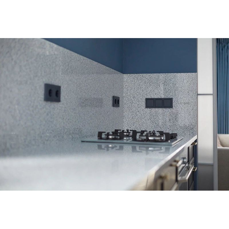 BRITE Рамка 3-местная РУ-3-БрГ графит IEK