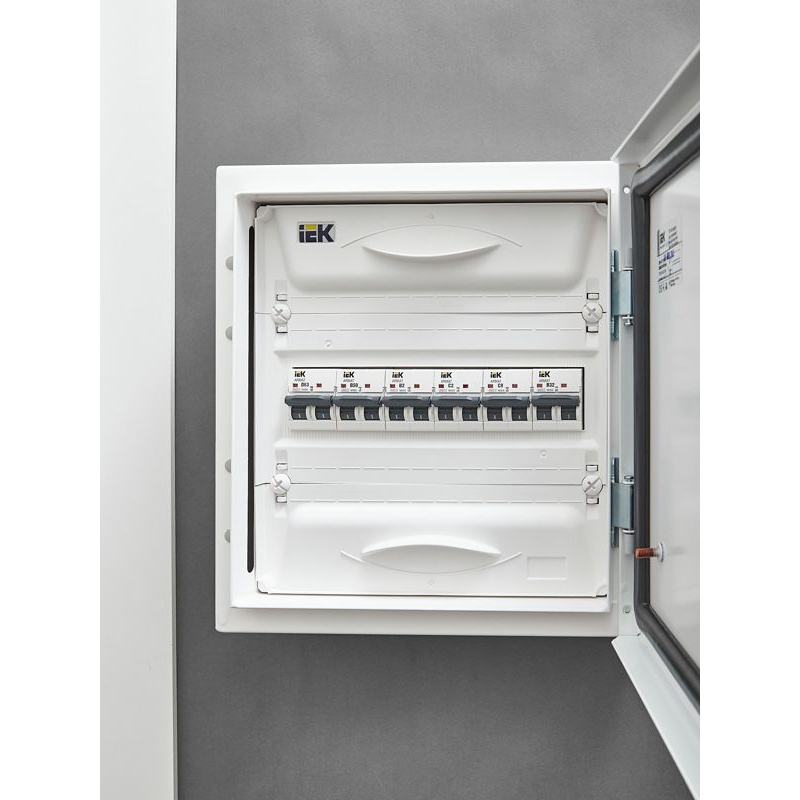 ARMAT Автоматический выключатель M06N 2P C 2А IEK