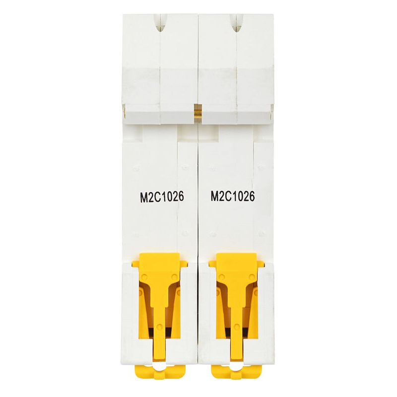 ARMAT Автоматический выключатель M06N 2P C 10А IEK