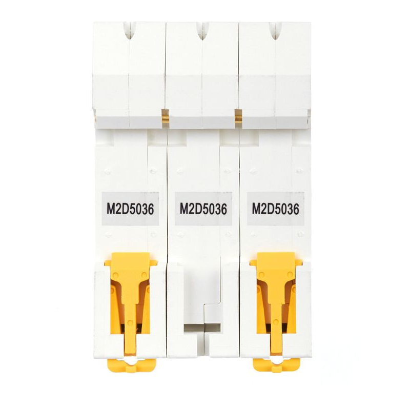 ARMAT Автоматический выключатель M06N 3P D 50А IEK