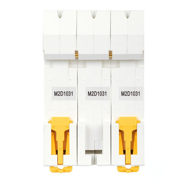 ARMAT Автоматический выключатель M10N 3P D 10А IEK