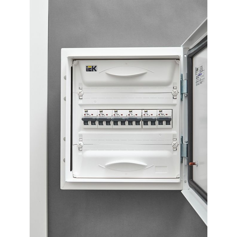 ARMAT Автоматический выключатель M06N 2P C 1А IEK