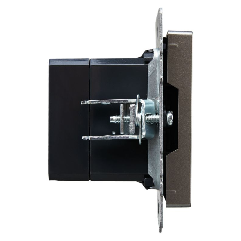 BRITE Розетка USB A+C 18Вт РЮ11-1-БрС сталь IEK