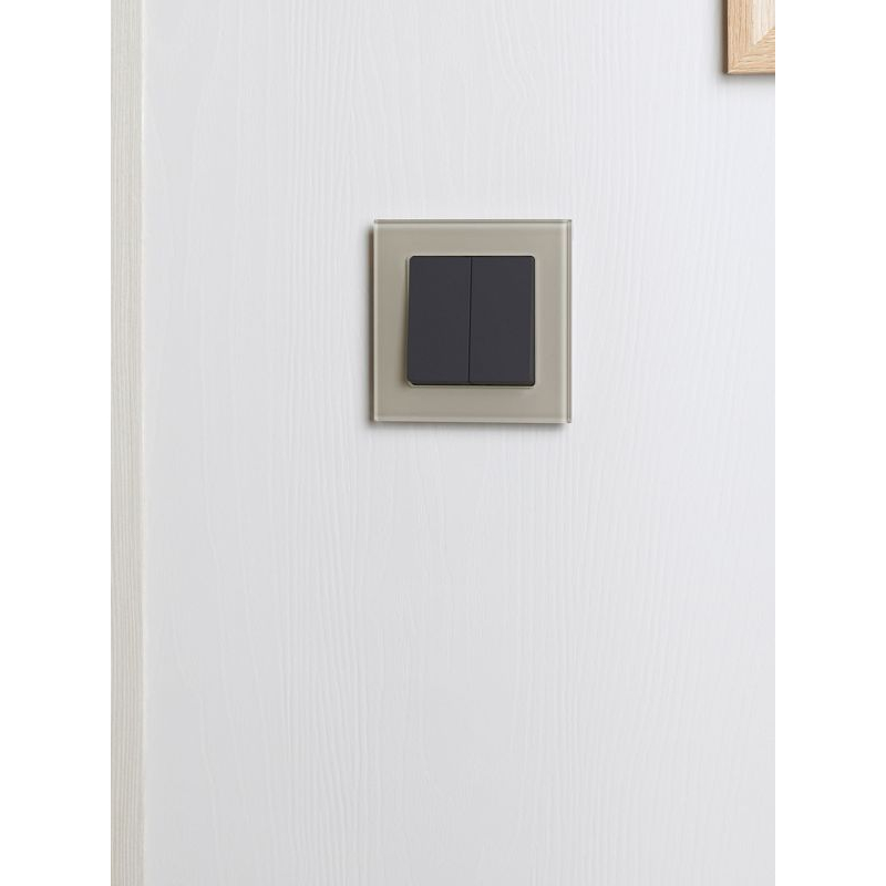 BRITE Рамка 1 -местная РУ-1-2-БрД стекло дымчатый IEK