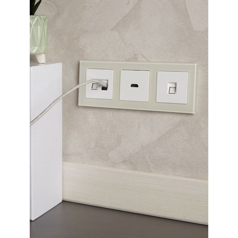 BRITE Рамка 3 -местная РУ-3-2-БрВа стекло ванильный IEK