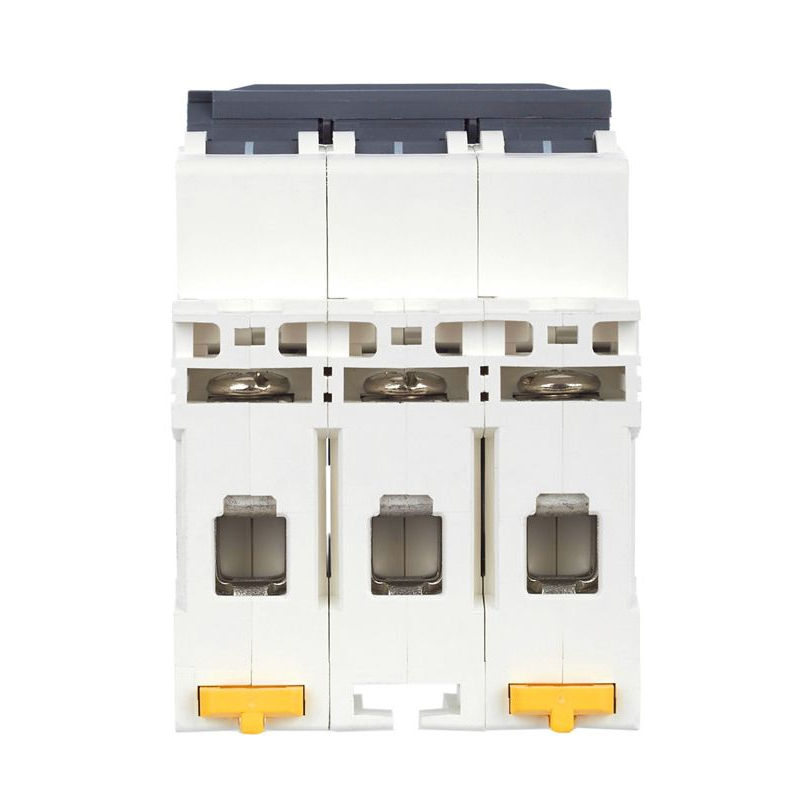 ARMAT Автоматический выключатель M06N 3P B 16А IEK