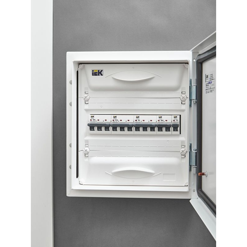 ARMAT Автоматический выключатель M06N 3P B 16А IEK