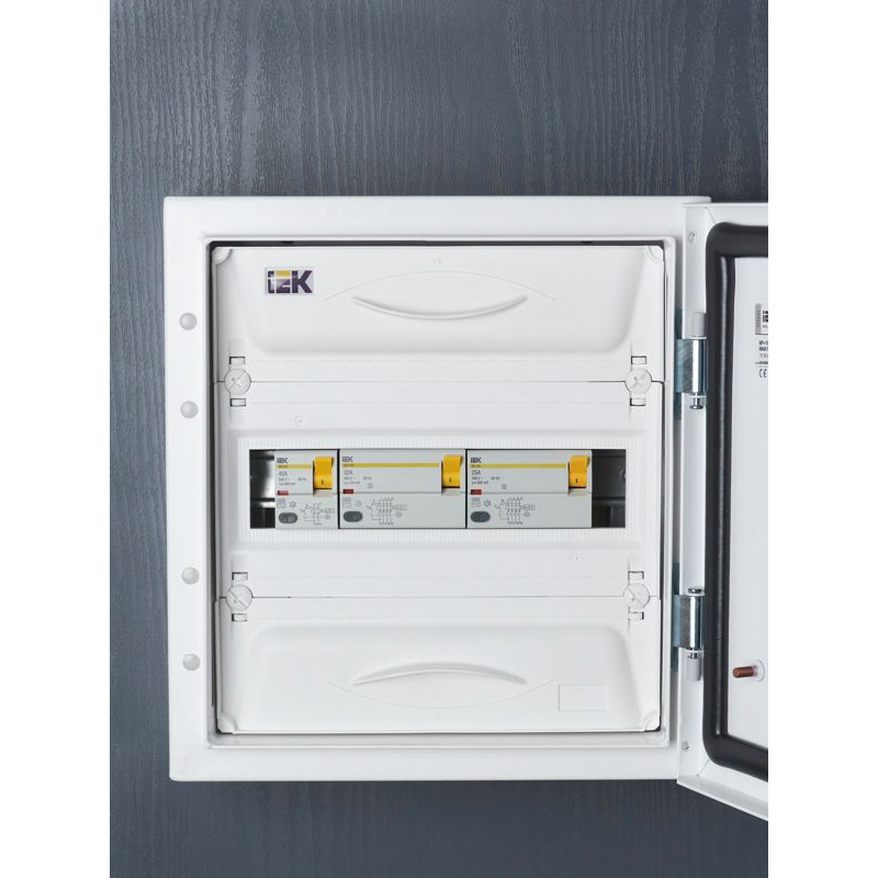 Выключатель дифференциальный (УЗО) ВД1-63S 4Р 32А 100мА IEK