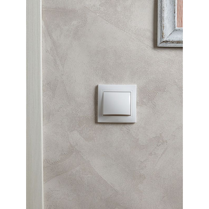 KVARTA Выключатель 1-клавишный 10А IP44 ВС10-1-0-КБ-44 белый GENERICA