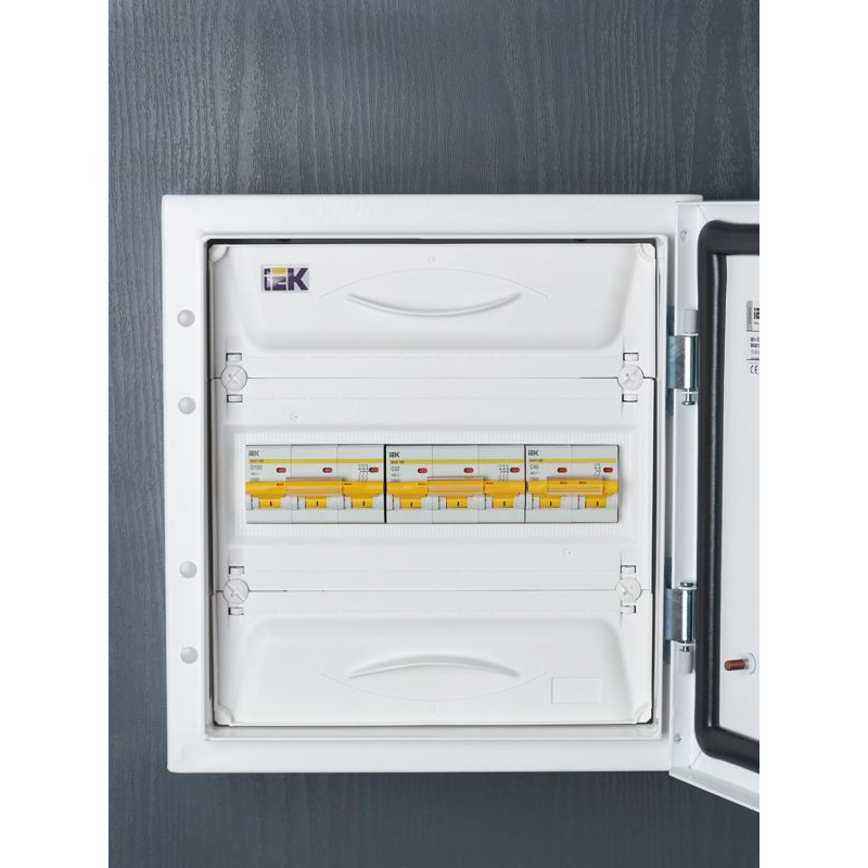 KARAT Автоматический выключатель ВА47-100 2P C 40А 10кА IEK