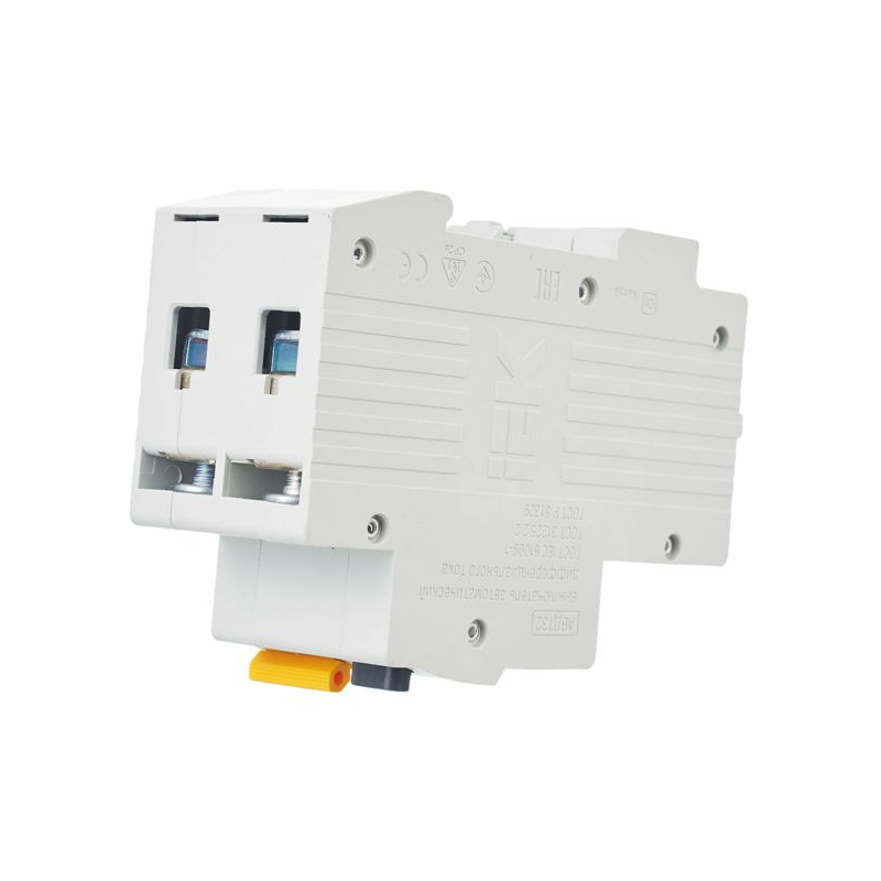 KARAT Автоматический выключатель дифференциального тока АВДТ 32 C50 100мА тип A IEK