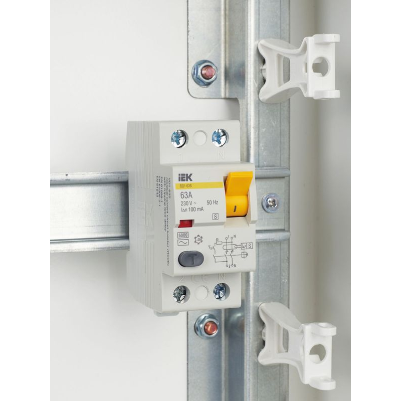 Выключатель дифференциальный (УЗО) ВД1-63S 2Р 63А 100мА IEK