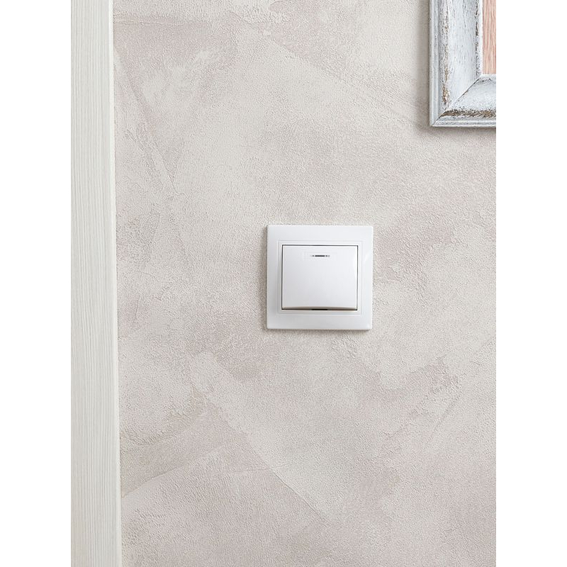 KVARTA Выключатель 1-клавишный с индикацией 10А ВС10-1-1-КБ белый GENERICA