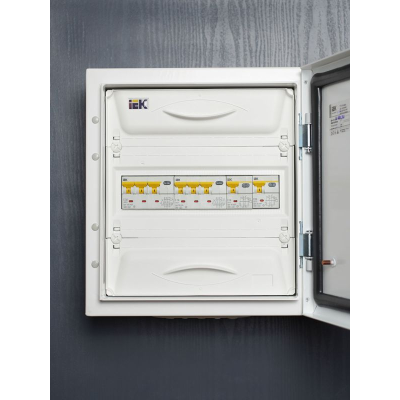 KARAT Автоматический выключатель дифференциального тока АВДТ 34 C16 30мА тип A IEK