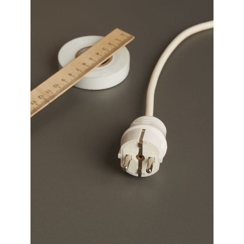 Вилка разборная прямая ВПп10-01-Ст с заземляющим контактом 16А белая IEK