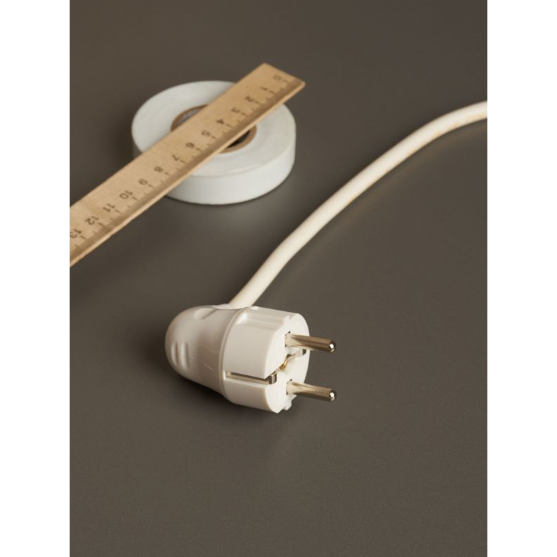 Вилка разборная угловая ВПу11-01-Ст с заземляющим контактом 16А белая IEK