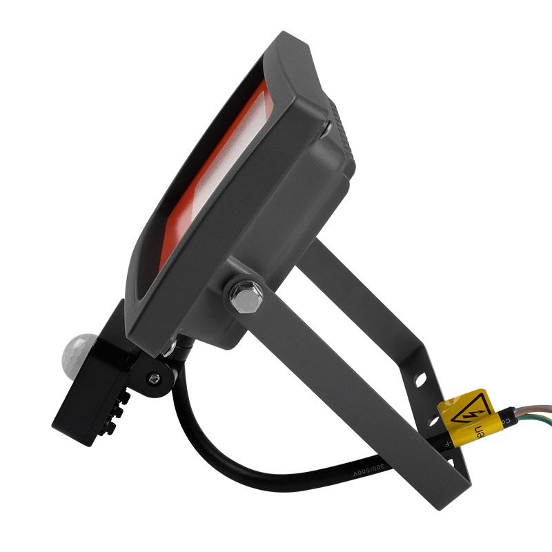 Прожектор светодиодный PFL-SC SMD sensor 30Вт 6500К IP54 матов. стекло JazzWay 5001411