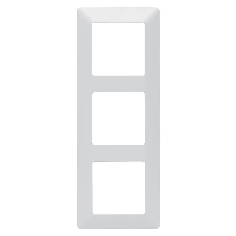 Рамка 3-м Valena Life универсальная бел. Leg 754003