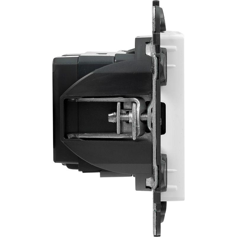 Механизм розетки USB Valena Life 2 разъема 240В/5В 2400мА с лиц. панелью бел. Leg 753412